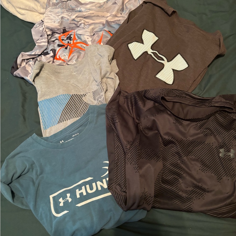 Under Armour Mens Assorted Color Shirts